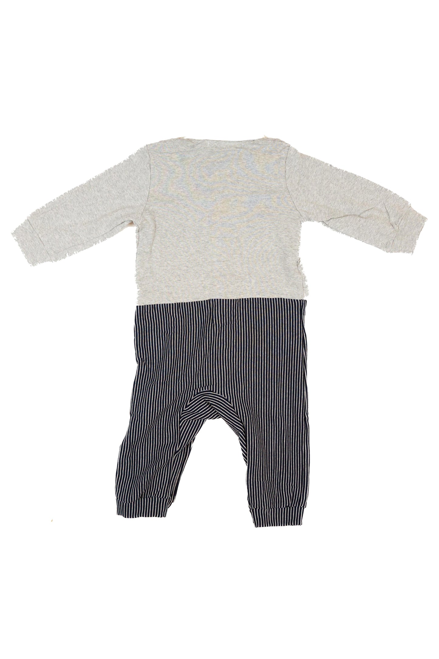 conjunto body mono pajarita color gris y negro